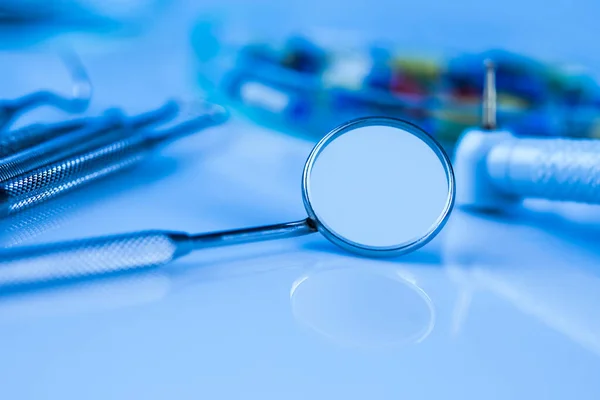 Juego Herramientas Equipo Médico Metálico Para Dientes Dentales —  Fotos de Stock