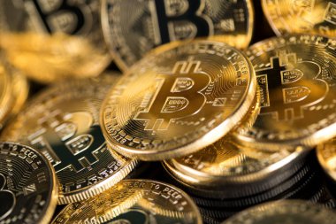 Bitcoin bir kripto para birimi ve dünya çapında ödeme, teknoloji konsepti
