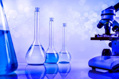 Mikroskop, deney tüpleri, bilim deneyi.