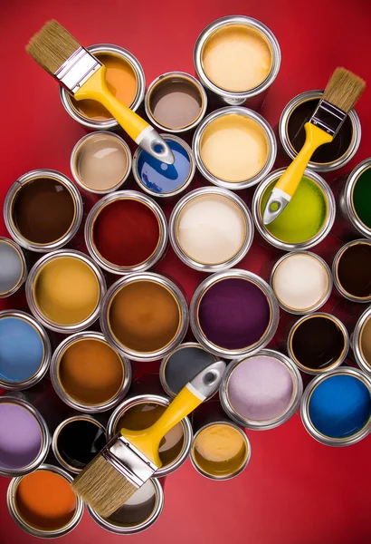 Pincel Sobre Latas Con Color — Foto de Stock