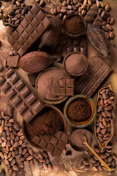 초콜릿 코코아 꼬투리 디저트 — 스톡 사진