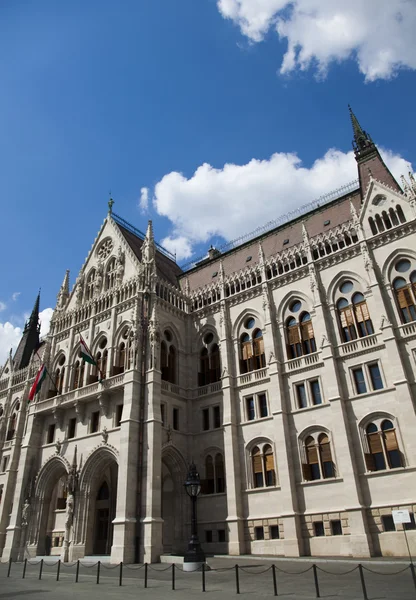 Hungarian Parliament building — Stock Photo, Image