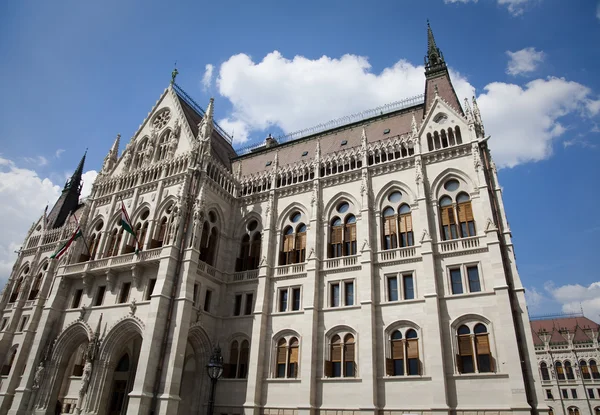 Hungarian Parliament building — Stock Photo, Image