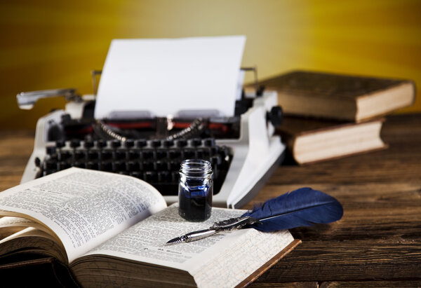 Ретропишущая машинка
