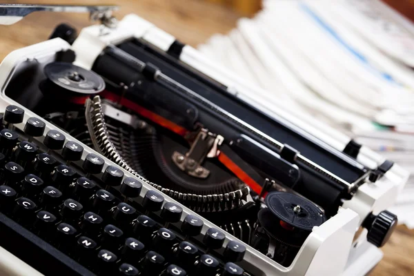 Old retro typewriter — Stock Photo, Image