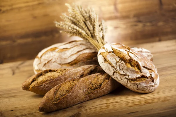 Traditioneel gebakken brood — Stockfoto