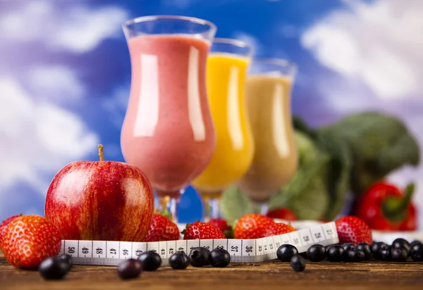 Protein shakes with fruits — Stock Photo, Image