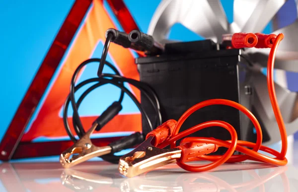 Car battery with two jumper cables — Stock Photo, Image