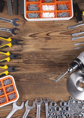 Farklı araçlar kümesi