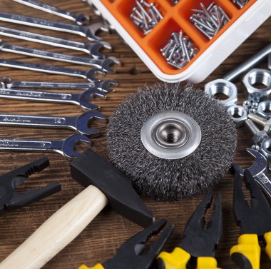 çeşitli iş araçları