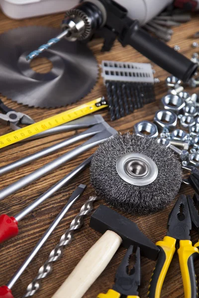 çeşitli iş araçları