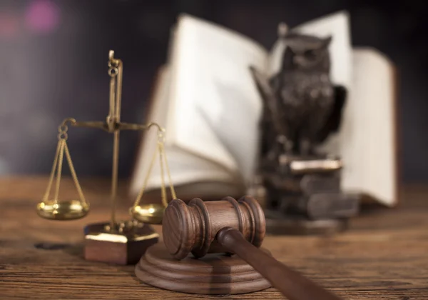 Justice concept with Wooden gavel — Stock Photo, Image