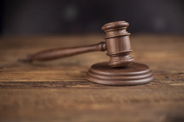 Wooden gavel, justice concept — Stock Photo, Image