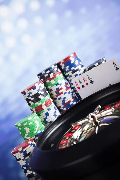 Poker Chips dengan roulette — Stok Foto