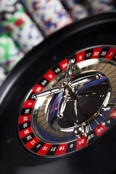 Fichas de Poker con ruleta — Foto de Stock