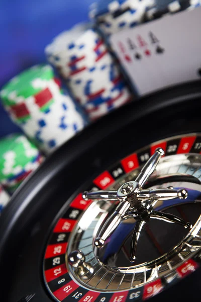 Jetons de poker avec roulette — Photo