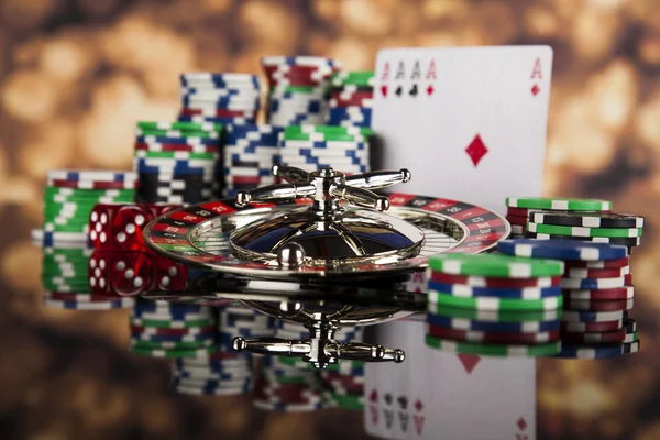 Pokerfiches met roulette — Stockfoto