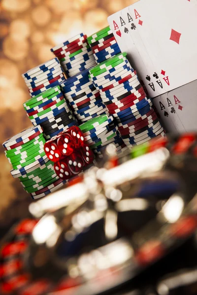 Chips de Poker com roleta — Fotografia de Stock