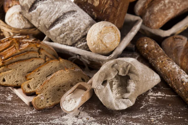 Pão fresco assado — Fotografia de Stock