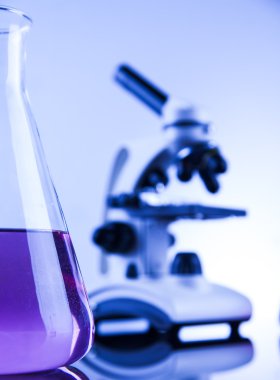 mikroskop ve laboratuvar cam ürünleri