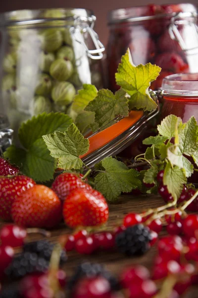 Homemade fruit jam in the glass jars — Stock Photo, Image