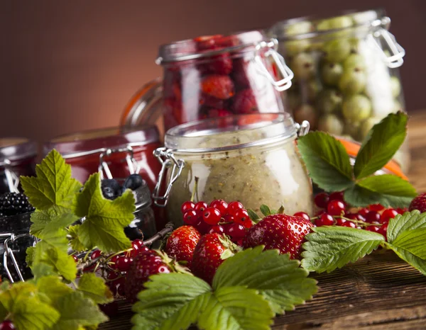 Homemade fruit jam in the glass jars — Stock Photo, Image