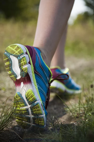 Young fitness woman running — Stock Photo, Image