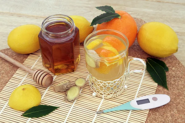 Orange citron krydda och honung Drink — Stockfoto