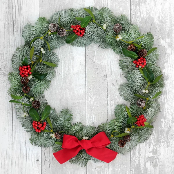 Traditional Christmas Wreath — Stock Photo, Image