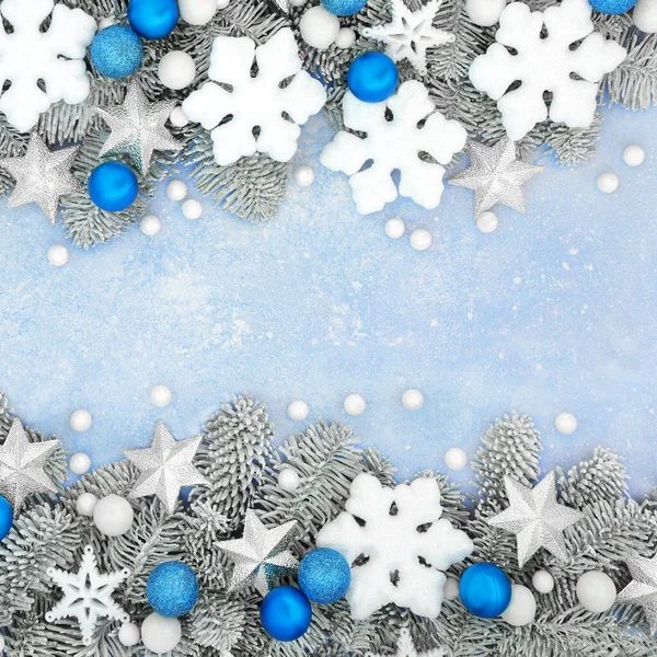 Borde Decorativo Navidad Con Copos Nieve Estrellas Decoraciones Bolas Con — Foto de Stock
