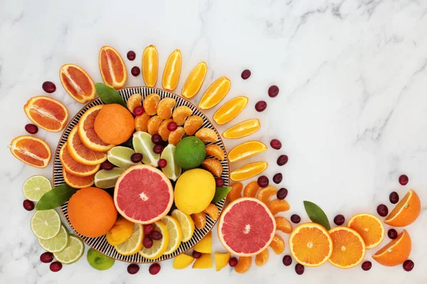 Fruta Saludable Del Sol Del Verano Con Naranjas Limones Limas —  Fotos de Stock