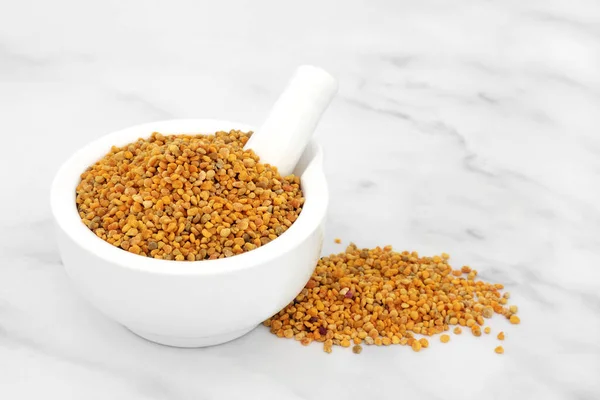 Bee Pollen Mortar Pestle Used Natural Herbal Medicine Relieve Inflammation — Stock Photo, Image