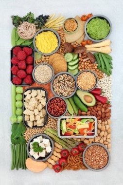 Sağlıklı etik yiyecekler için büyük, düşük karbonhidratlı vegan diyet yiyecekler, kolesterolü düşürmek için bitki bazlı sağlıklı yiyecekler, kan basıncı. Çevre dostu, sürdürülebilir, yeşil, bitki temelli, gezegen konseptini kaydet.