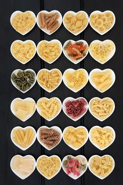 Wybór włoskiego makaronu — Zdjęcie stockowe