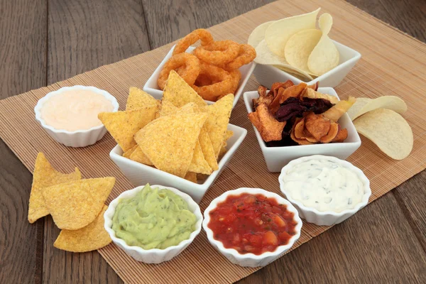 Crisps and Dips — Stock Photo, Image