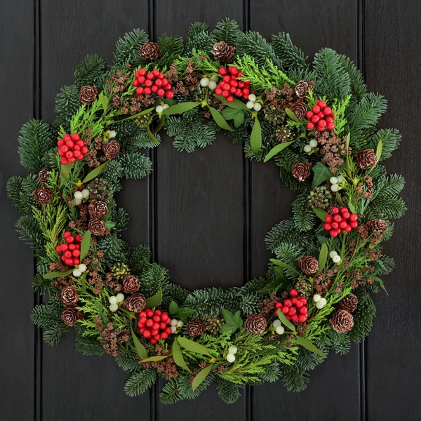 De kroon van traditionele Kerstmis — Stockfoto