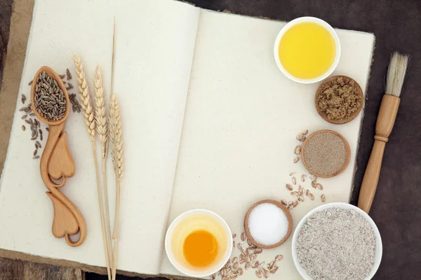 Bakken ingrediënten op hennep Notebook — Stockfoto