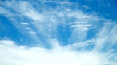 beyaz bulutlar zaman atlamalı