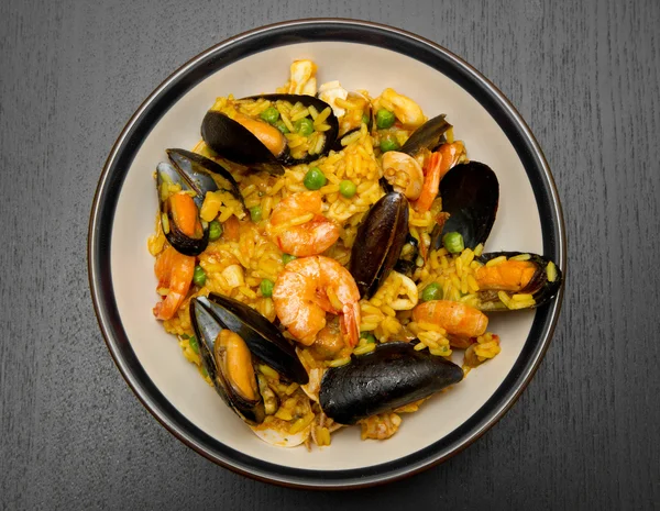 Paella com frutos do mar — Fotografia de Stock