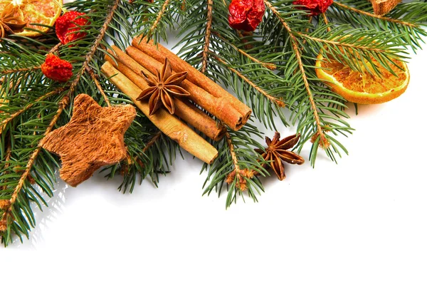 Χριστουγεννιάτικη διακόσμηση, πορτοκάλι, γλυκάνισο star και κανέλα — Φωτογραφία Αρχείου