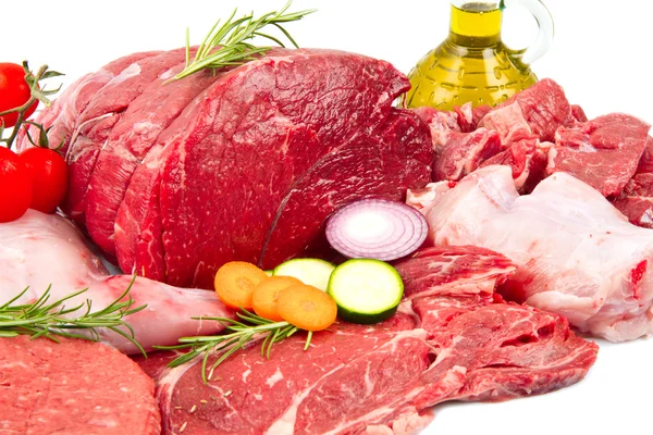 Açougueiro fresco cortado variedade de carne guarnecido — Fotografia de Stock