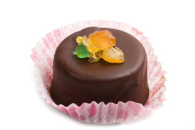 Beyaz arka planda küçük cassata