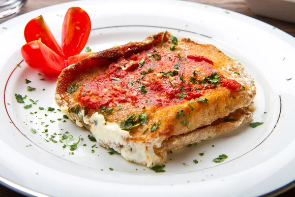 Aubergines parmigiana — Stockfoto