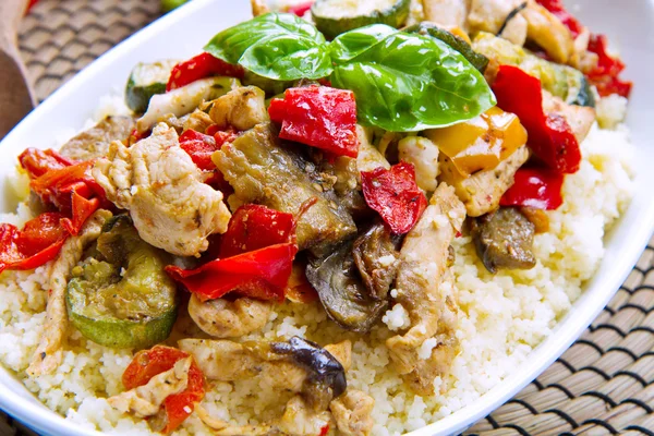 Bacalhau com carne e legumes — Fotografia de Stock