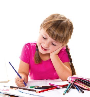 güzel küçük kız masa başında yazma