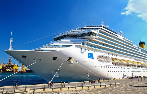 Cruise Ship — Stock Photo, Image