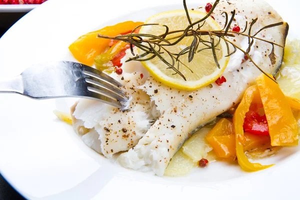 White baked cod with pepper and rosemary — Stock Photo, Image