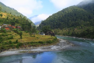 Nepal dağ köyü