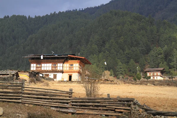Maisons de campagne, Bhoutan — Photo