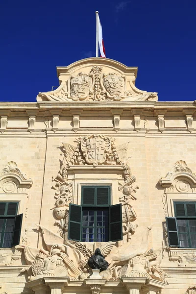 Auberge de Castille w mieście Valletta, Malta — Zdjęcie stockowe